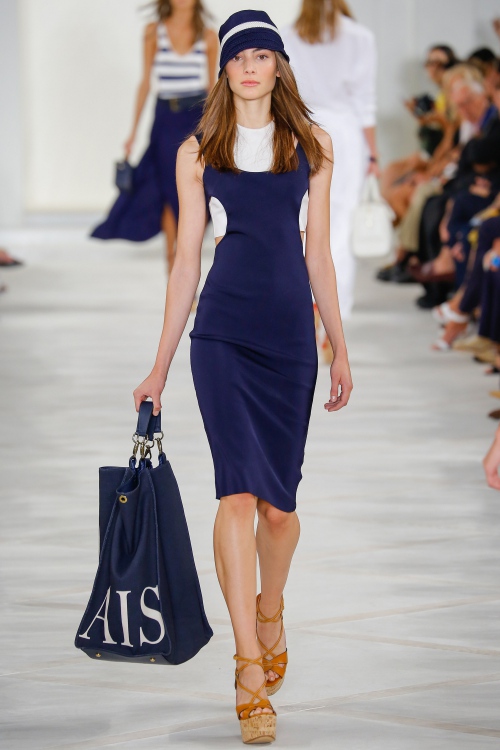 Nên mặc gì khi đi du lịch châu Âu? - 2