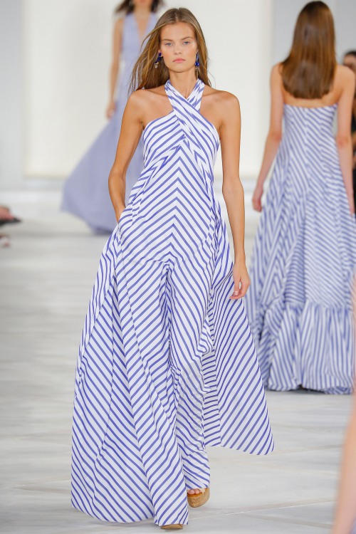 Nên mặc gì khi đi du lịch châu Âu? - 13