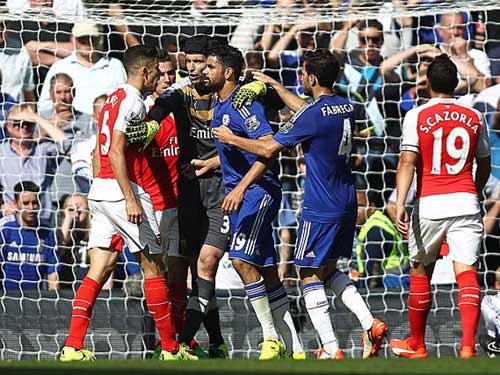 Costa dùng chiêu trò, Arsenal bị mất người - 1