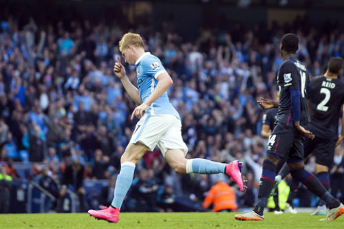 Man City đã biết thua, HLV Pellegrini trách hàng thủ - 2