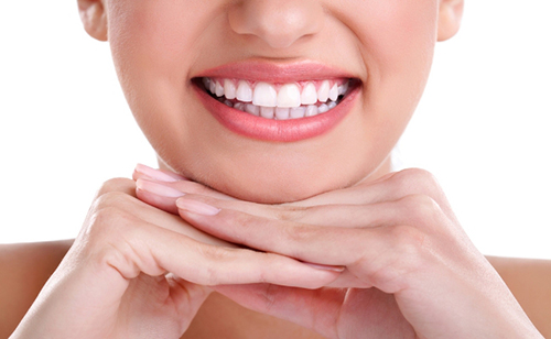 6 mẹo đơn giản để có được hàm răng trắng sứ - 1