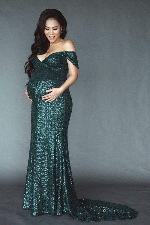 Ngắm ảnh bụng bầu gợi cảm của mỹ nhân Việt - 11