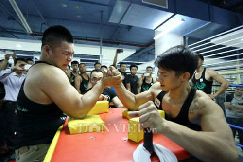 Tại sao nhiều người phải nhập viện vì vật tay? - 2