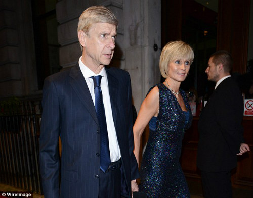 Tin HOT tối 23/9: Fan muốn Arsenal ký hợp đồng với Eva - 2