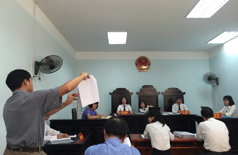 Tuyên án vụ người tiêu dùng kiện Công ty Coca Cola VN - 1