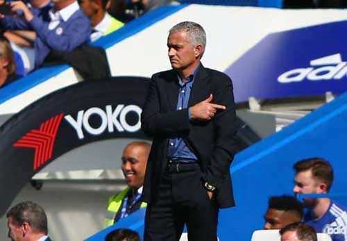 Mourinho không "dám" nói nhiều vụ Costa vì sợ bị phạt - 1
