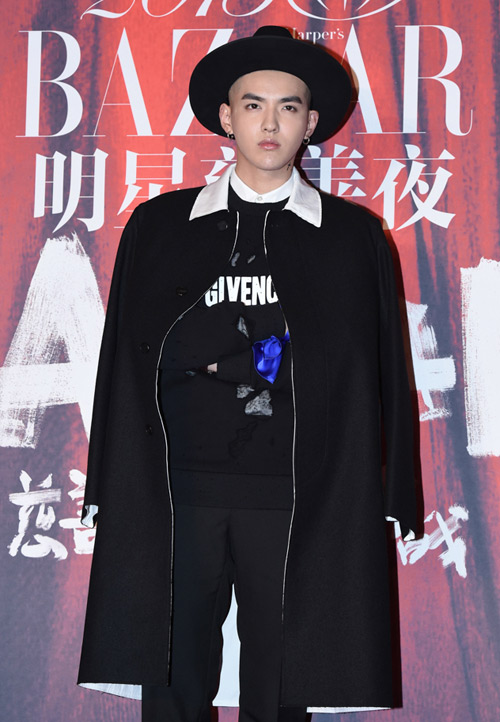 Phạm Băng Băng sexy nhất dạ tiệc, tránh mặt bạn trai - 5