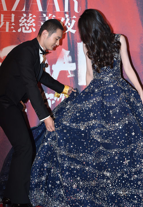 Phạm Băng Băng sexy nhất dạ tiệc, tránh mặt bạn trai - 10