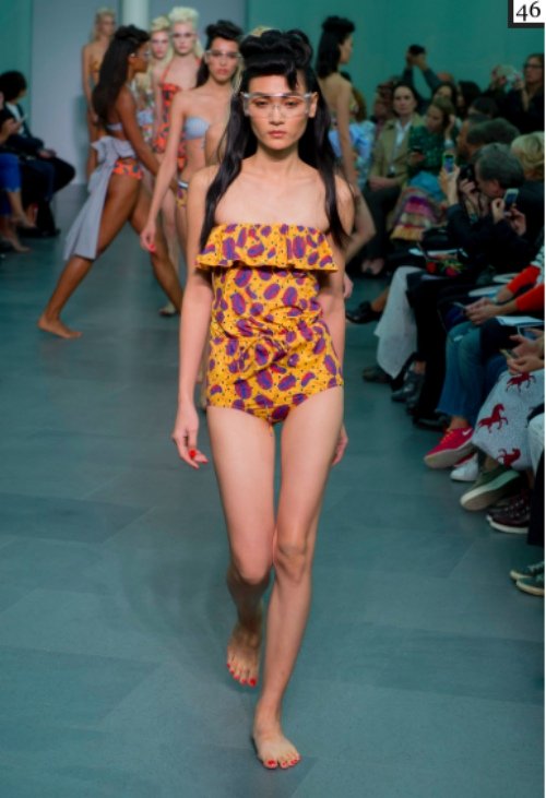 Mẫu Việt chân dài 1m15 sải bước tại Milan FW - 2