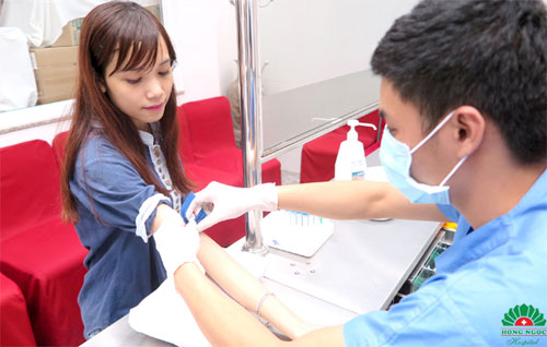 Theo chân khách hàng khám sức khỏe công ty tại Bệnh viện Hồng Ngọc - 2