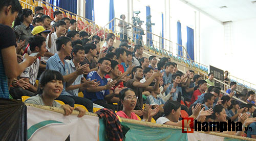 Ngược dòng thắng Thái Lan, bóng ném nữ VN tự tin vô địch - 1