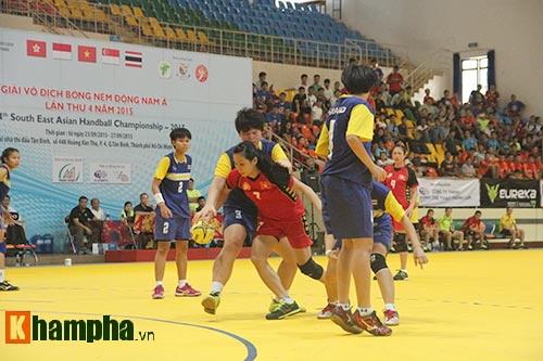 Ngược dòng thắng Thái Lan, bóng ném nữ VN tự tin vô địch - 2