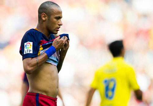 Đến lượt Neymar hỏng 11m, Enrique rầu rĩ - 1