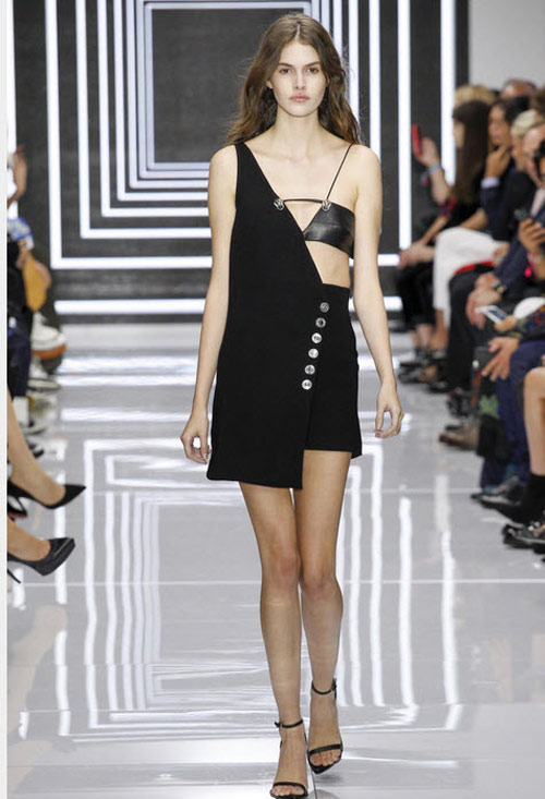 Soi tỏ góc tối nghề mẫu qua lời kể người trong cuộc - 1