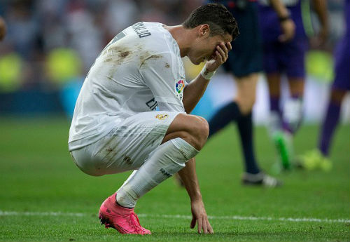 Ronaldo: Khi Benitez mới là "áp lực" khủng khiếp nhất - 1