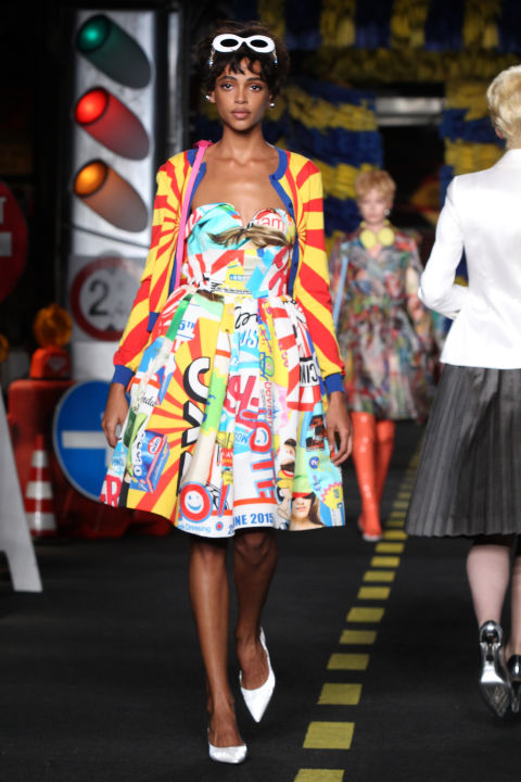 Moschino đưa công chúa Disney đến Milan Fashion week - 10
