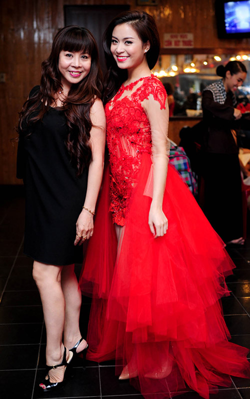 Những mỹ nhân Việt được mẹ "cưng như trứng mỏng" - 5