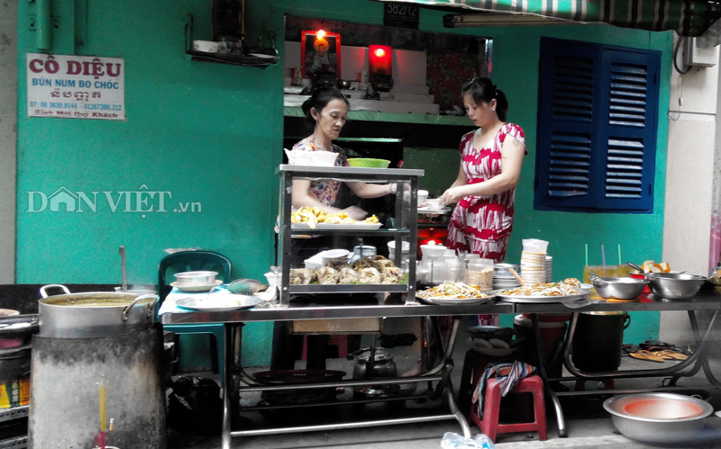 “Ngũ hành” trong món bún num bò chóc - 1