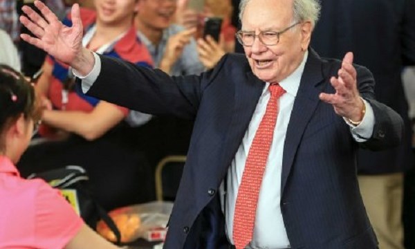 Buffet: Không dùng tiền định nghĩa thành công - 1