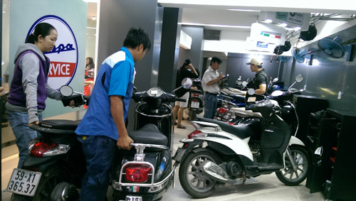 Piaggio Xuân Cầu khai trương showroom tiêu chuẩn mới tại phố xe lâu đời TP.HCM - 5