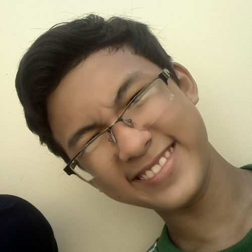 Hot boy “Tôi thấy hoa vàng trên cỏ xanh” khiến dân mạng mê mẩn - 8