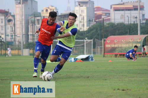 Công Phượng sung sức trong ngày đầu lên tuyển - 6