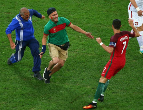 Tin nhanh Euro 2/7: Gặp xứ Wales, Ronaldo “khiêm tốn” - 3