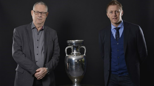 Tin nhanh Euro 3/7: Hoa hậu Iceland mơ loại Pháp - 1