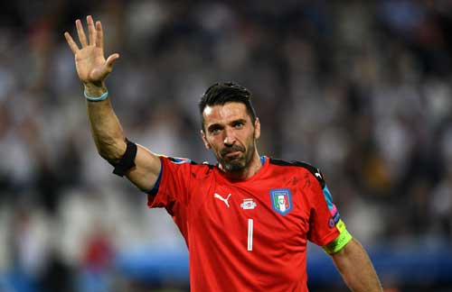 Khiến Đức “vã mồ hôi”: Conte tự hào, Buffon rơi lệ - 5