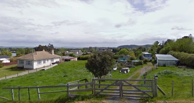 Thị trấn đăng tuyển thêm dân vì quá nhiều việc làm - 3