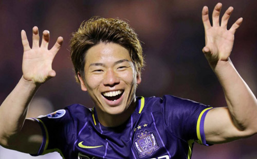 Tin HOT tối 3/7: Arsenal bất ngờ mua tiền đạo Nhật Bản - 1