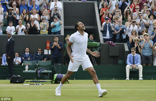 Wimbledon ngày 7: Tsonga, Isner và trận đấu dài nhất giải - 2