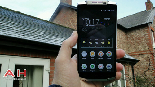 Điện thoại "pin trâu" cho người ít thời gian sạc pin - 5