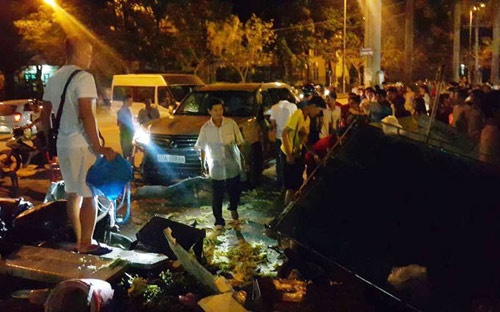 Lộ chủ sở hữu xe Lexus biển 80A gây tai nạn ở Thanh Hóa - 1