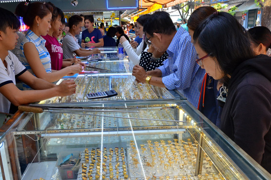 Cảnh giác “bẫy giá vàng”! - 1