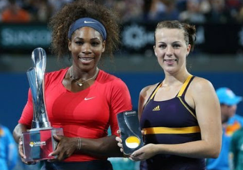 Wimbledon ngày 9: Venus đụng Kerber ở bán kết - 11