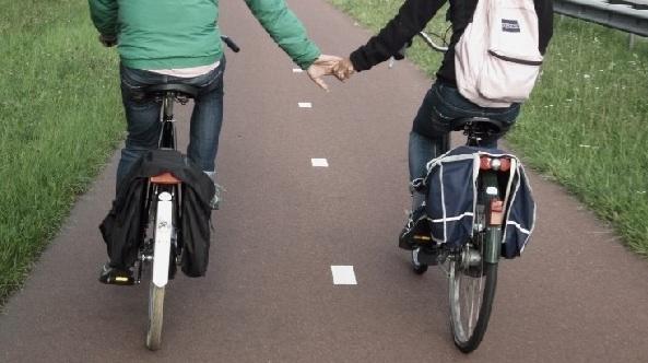 Lee Hyori hạnh phúc với với chồng nghèo, xấu ở đảo - 7