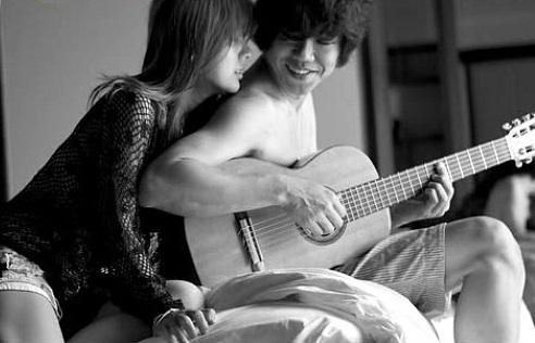 Lee Hyori hạnh phúc với với chồng nghèo, xấu ở đảo - 4