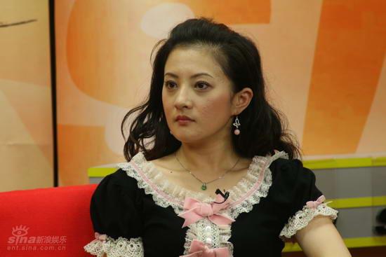 Bất ngờ với vẻ đẹp của "em bé quốc dân" sau gần 30 năm - 8