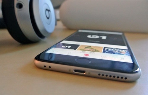 iPhone 7 không có jack tai nghe 3,5mm để chống vô nước? - 1