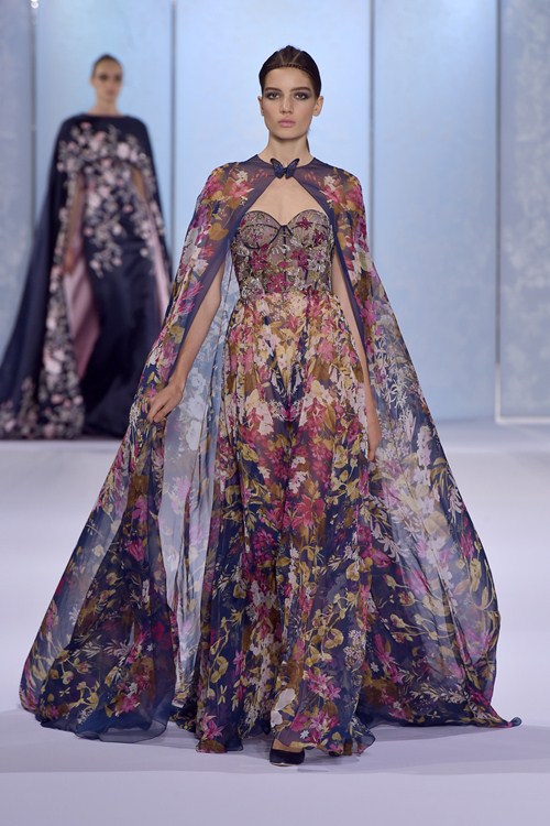 Thiên thần VS siêu gợi cảm dự show Ralph & Russo - 5