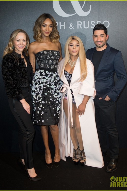 Thiên thần VS siêu gợi cảm dự show Ralph & Russo - 15