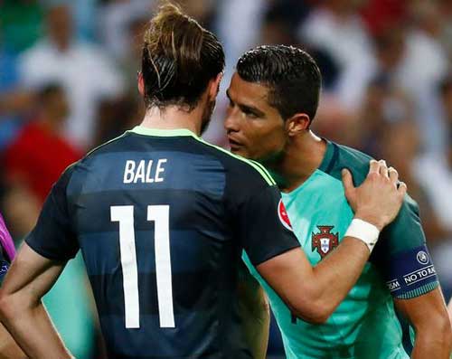 Tóc mới của Ronaldo bị "ném đá" thậm tệ - 4