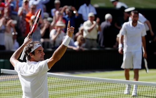 Trở về từ "cõi chết": Federer vua ngược dòng - 1