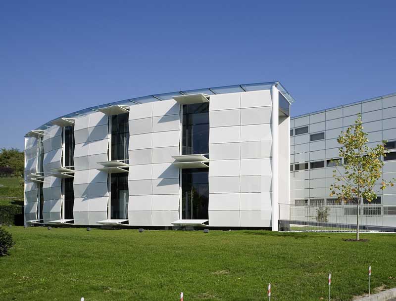 Áo: Tòa nhà thay đổi mặt tiền cả chục lần mỗi ngày - 8