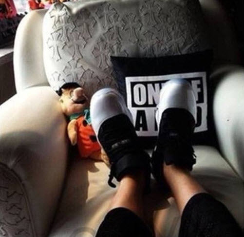 Căn nhà toàn đồ vật lạ và đắt tiền của G-Dragon - 8