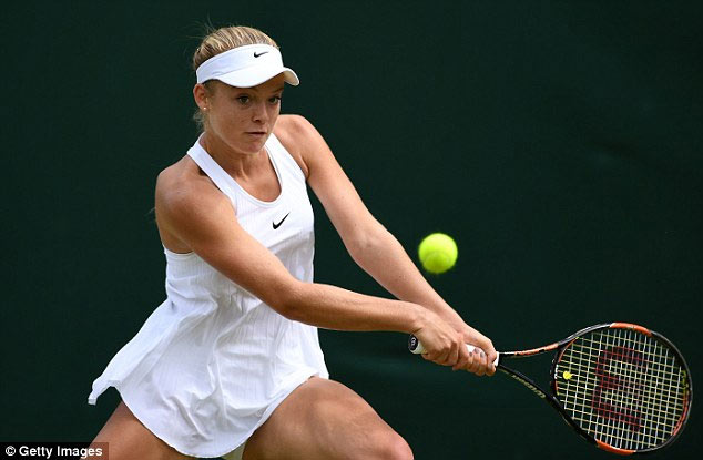 Loạt váy áo ngắn, hở, lạ gây ồn ào tại Wimbledon 2016 - 8