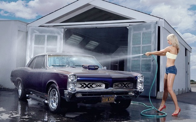 Người đẹp rửa xe