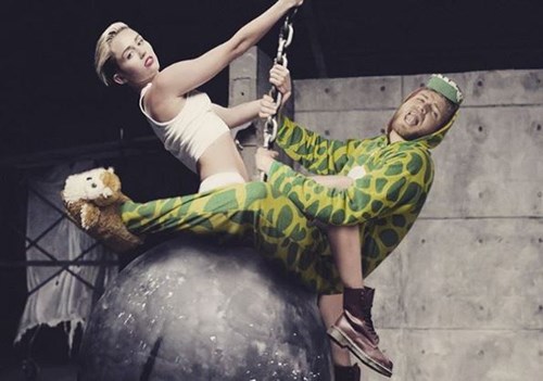 Chàng trai sáng tạo ghép ảnh cạnh loạt sao nổi tiếng - 7