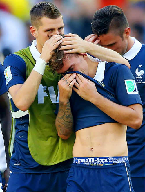 Pháp lại cần một chiến thắng để hàn gắn - 2